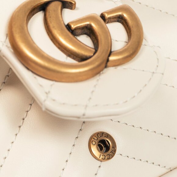 Gucci GG Marmont White Matelasse Chevron Leather Small Shoulder Bag - Picture 9 of 14